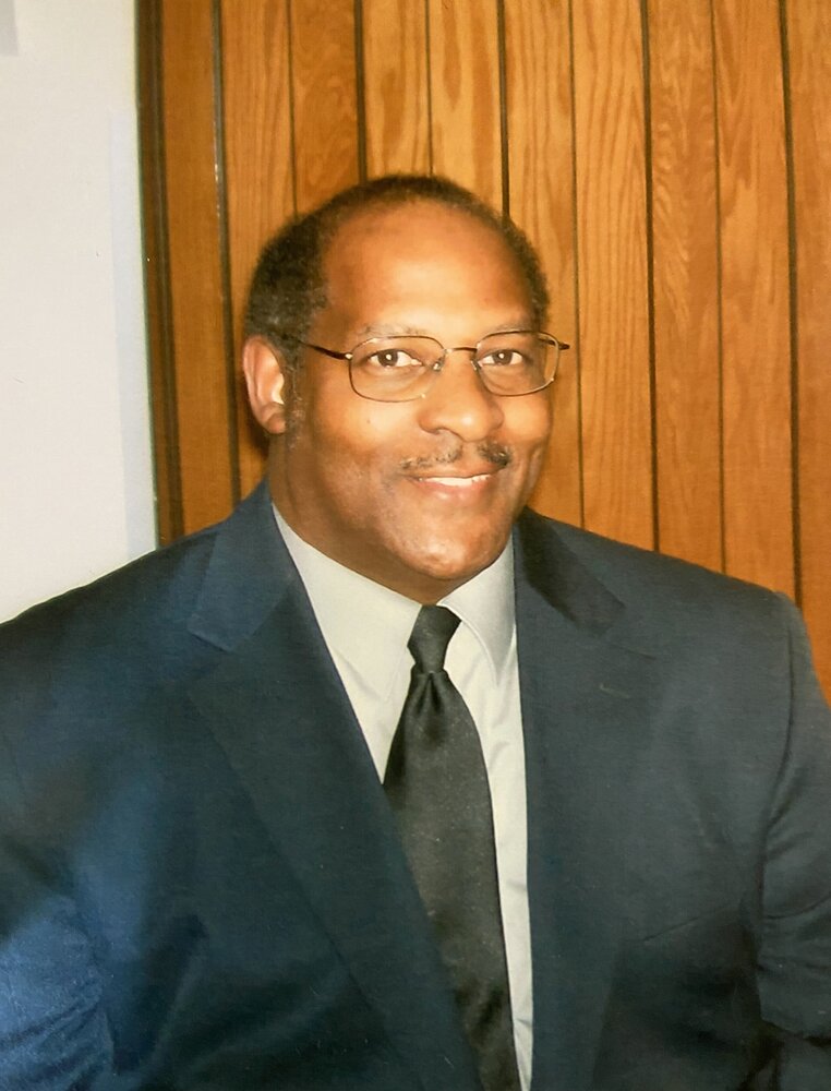 Warren Thomas