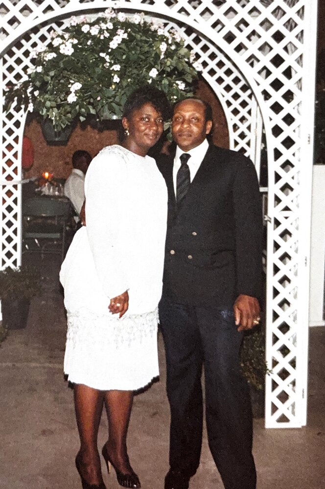 Bobby Brown Sr.
