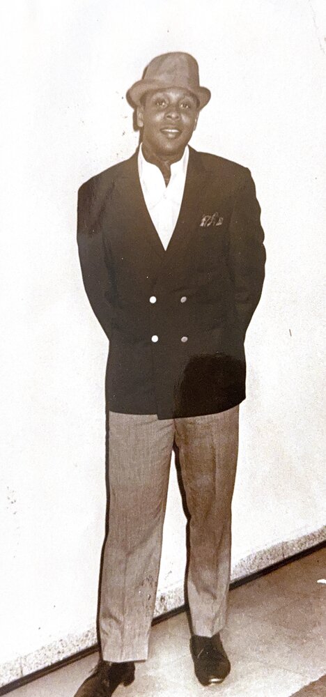 Bobby Brown Sr.